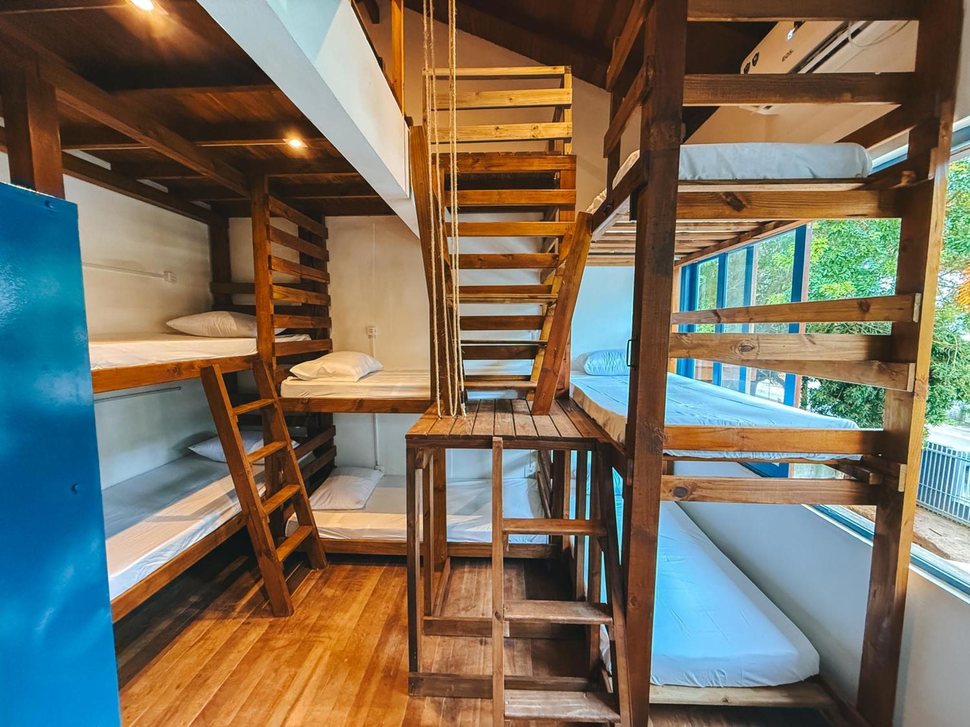 Sea Wolf Surf Hostel Campeche - Florianopolis — Fotos 2